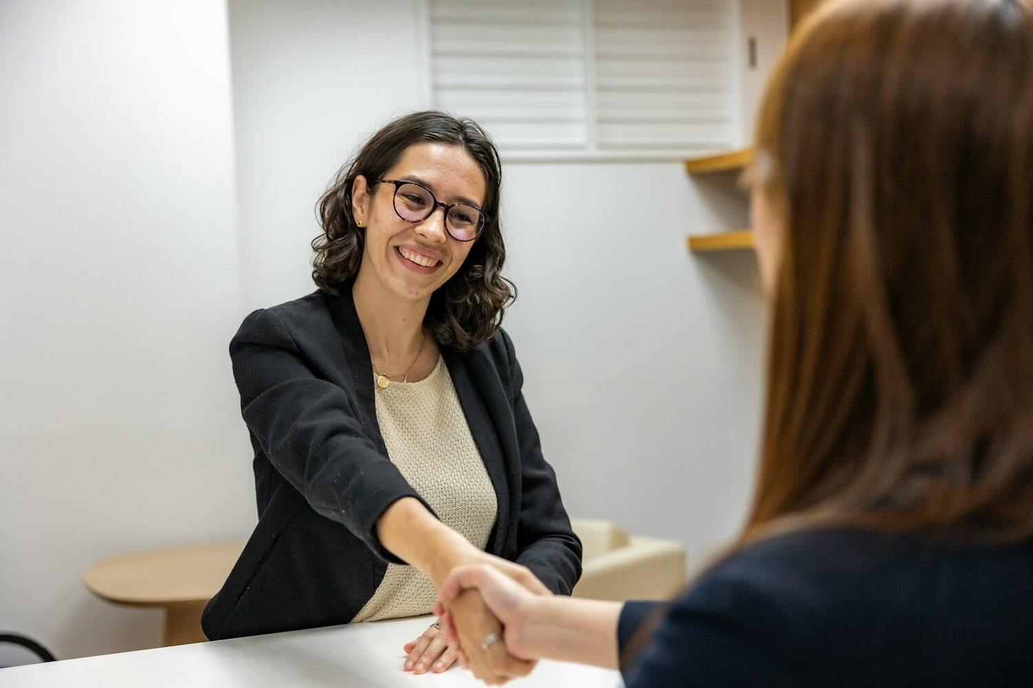 recruter fidéliser profils qualifies services aux entreprises